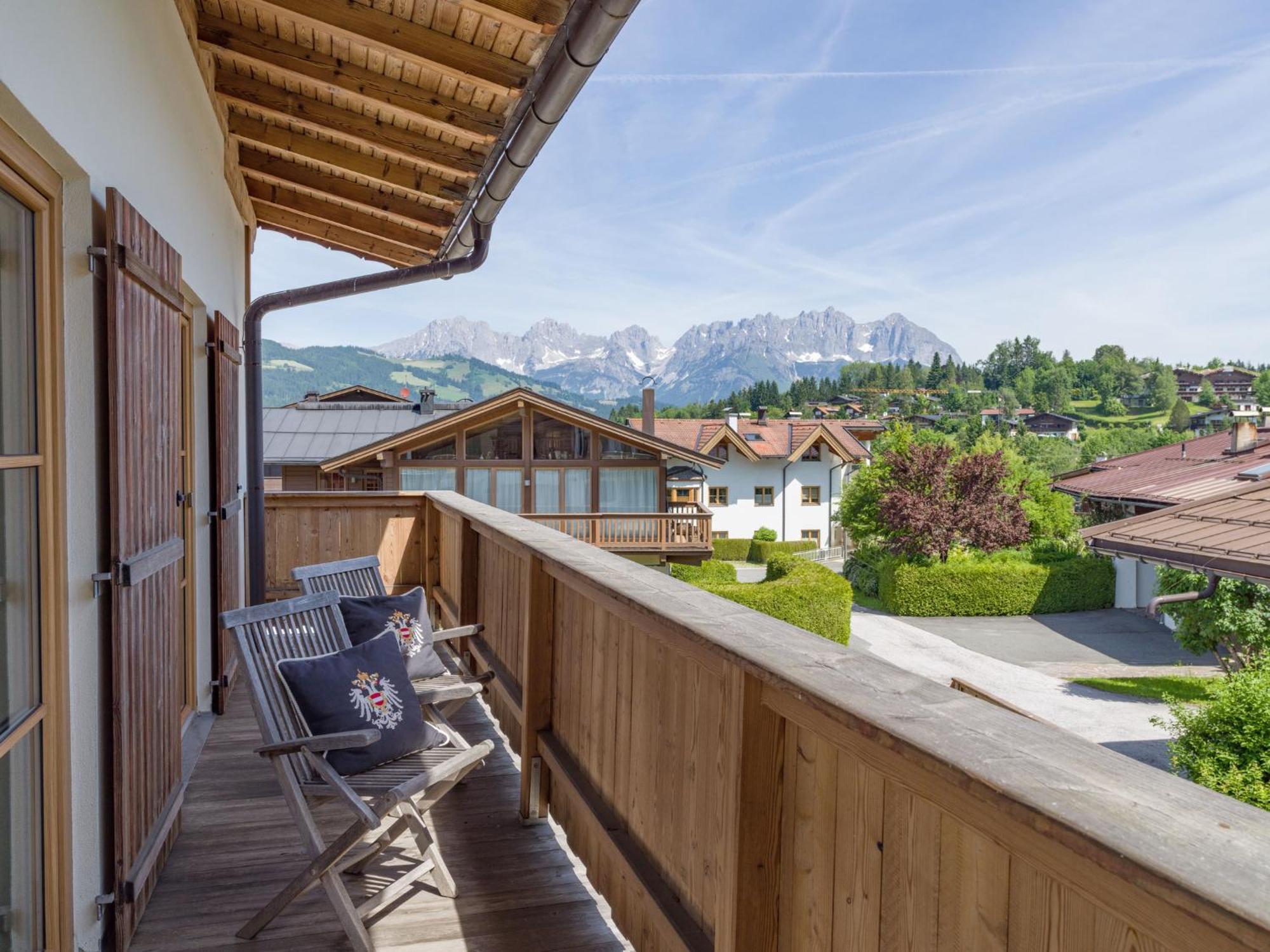 Landhaus Kitzhorn Appartement Hahnenkamm - By Nv-Appartements Кицбюэль Экстерьер фото